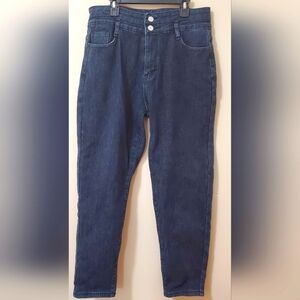 NWOT Dark-wash Fleece-lined Tapered Jeans (Size 10)